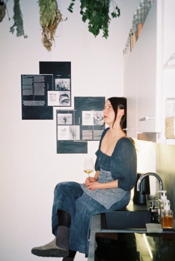 Daniela Kadlečková v kuchyni